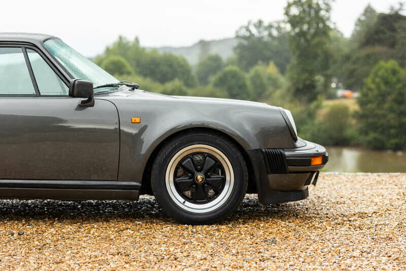 Afbeelding 30/50 van Porsche 911 Turbo 3.3 (1989)