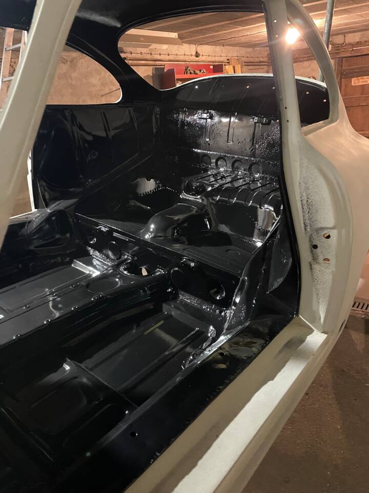 Image 22/27 of Porsche 356 C 1600 SC (1964)