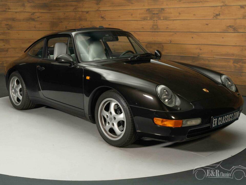 Image 4/19 of Porsche 911 Carrera (1995)