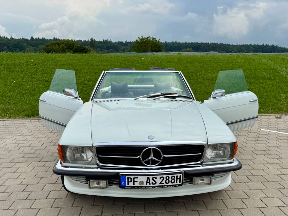 Image 3/18 of Mercedes-Benz 350 SL (1971)