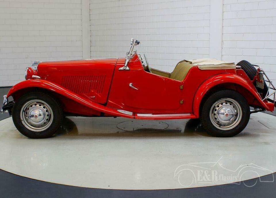 Image 4/19 of MG TD (1953)