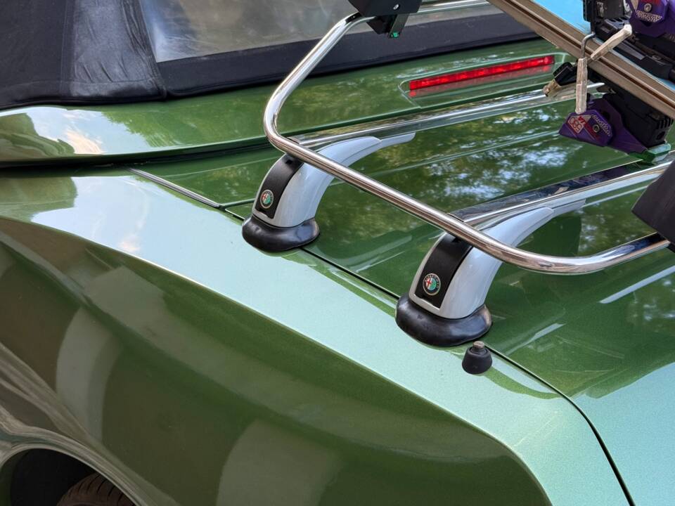 Bild 38/43 von Alfa Romeo Spider 2.0 Twin Spark 16V (1995)