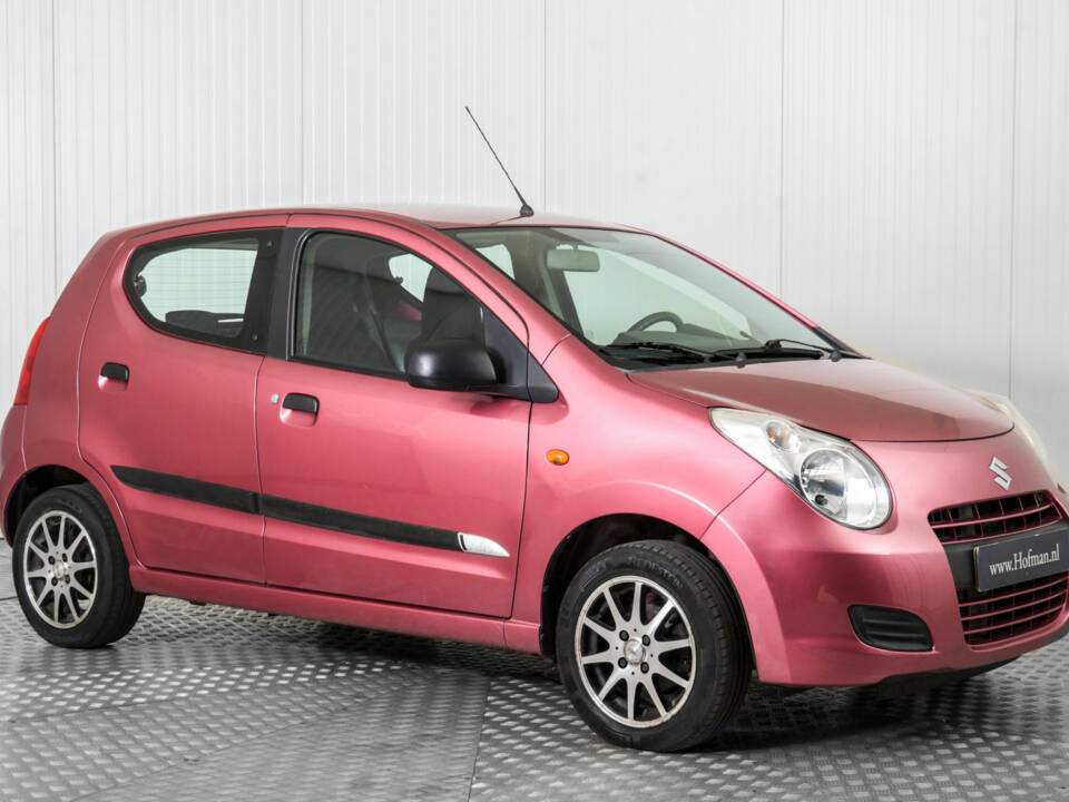 Image 5/48 of Suzuki Alto (2010)