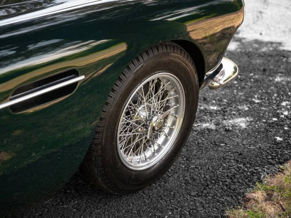 Afbeelding 74/76 van Aston Martin DB 4 (1961)