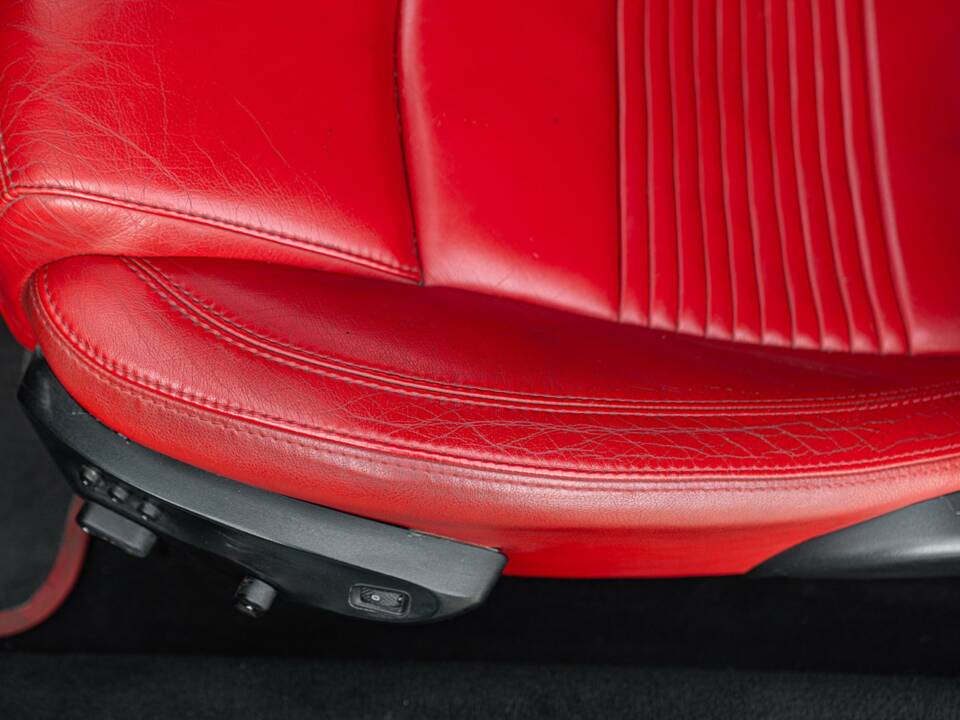 Bild 30/50 von Maserati GranTurismo 4.2 (2008)