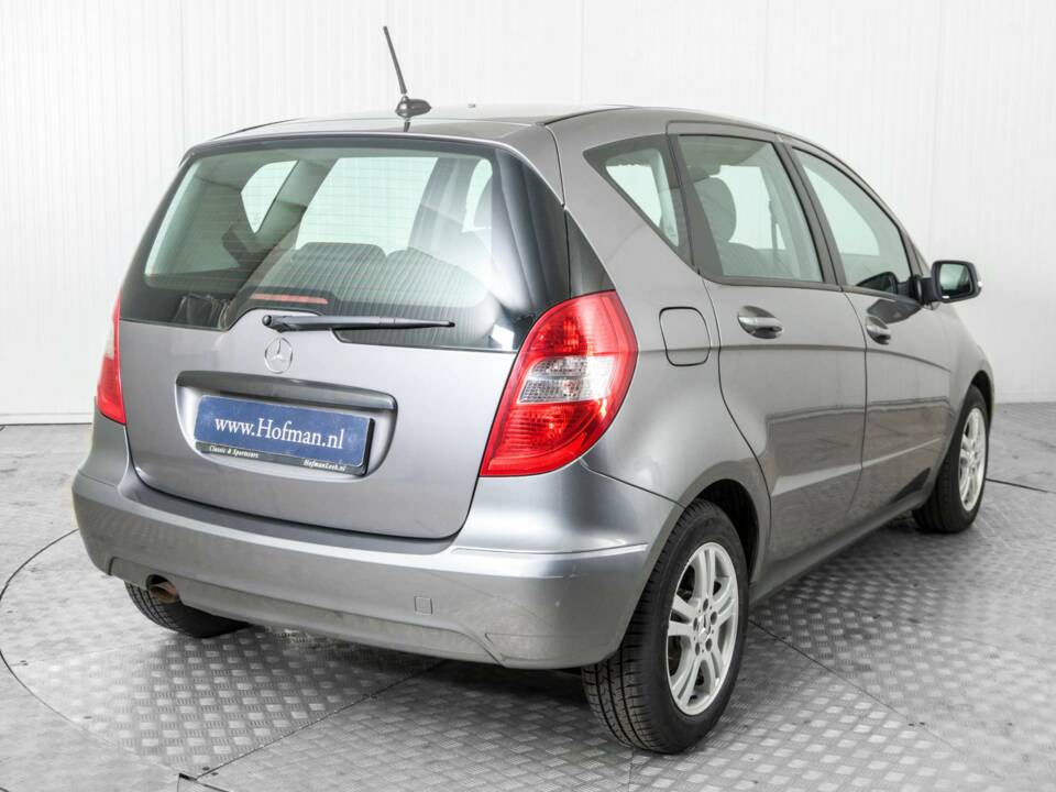 Bild 27/43 von Mercedes-Benz A 160 CDI (2010)