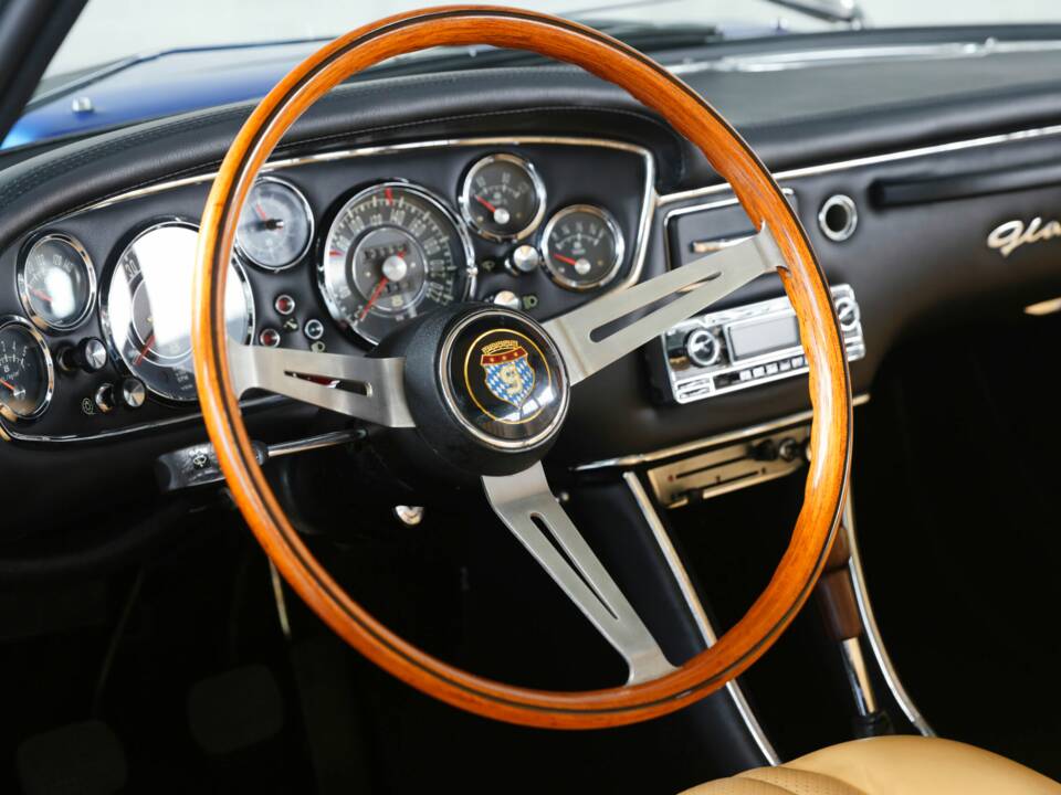 Bild 21/50 von Glas 2600 V8 (1967)