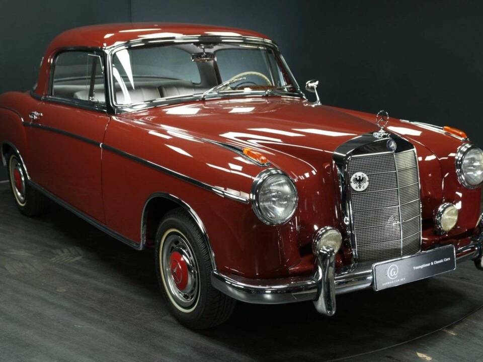 Imagen 8/50 de Mercedes-Benz 220 S (1957)