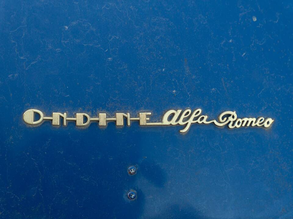 Bild 20/42 von Renault Ondine (1962)