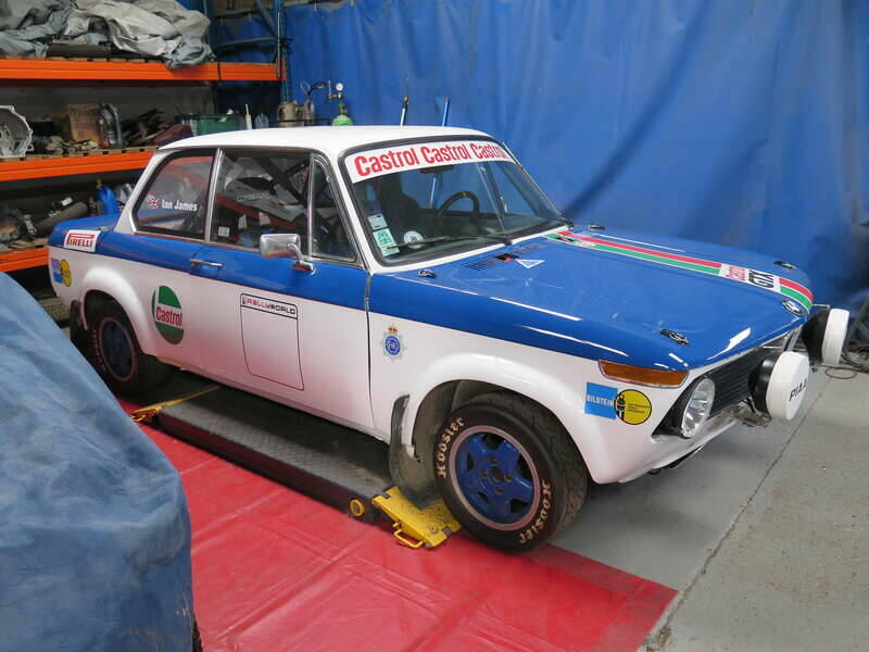 Image 7/14 of BMW 2002 (1971)
