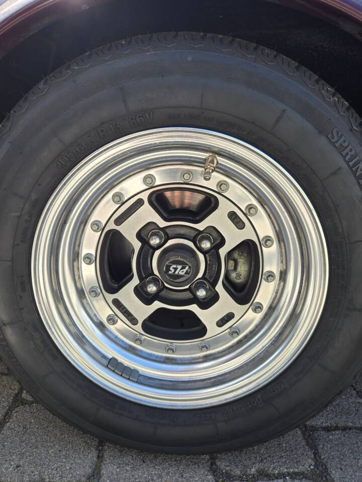 Image 56/92 of Opel GT 1900 (1973)