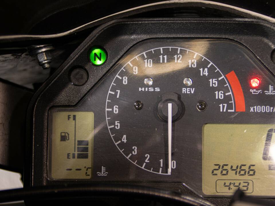 Image 44/50 de Honda DUMMY (2004)