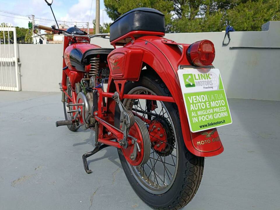 Afbeelding 37/42 van Moto Guzzi DUMMY (1960)