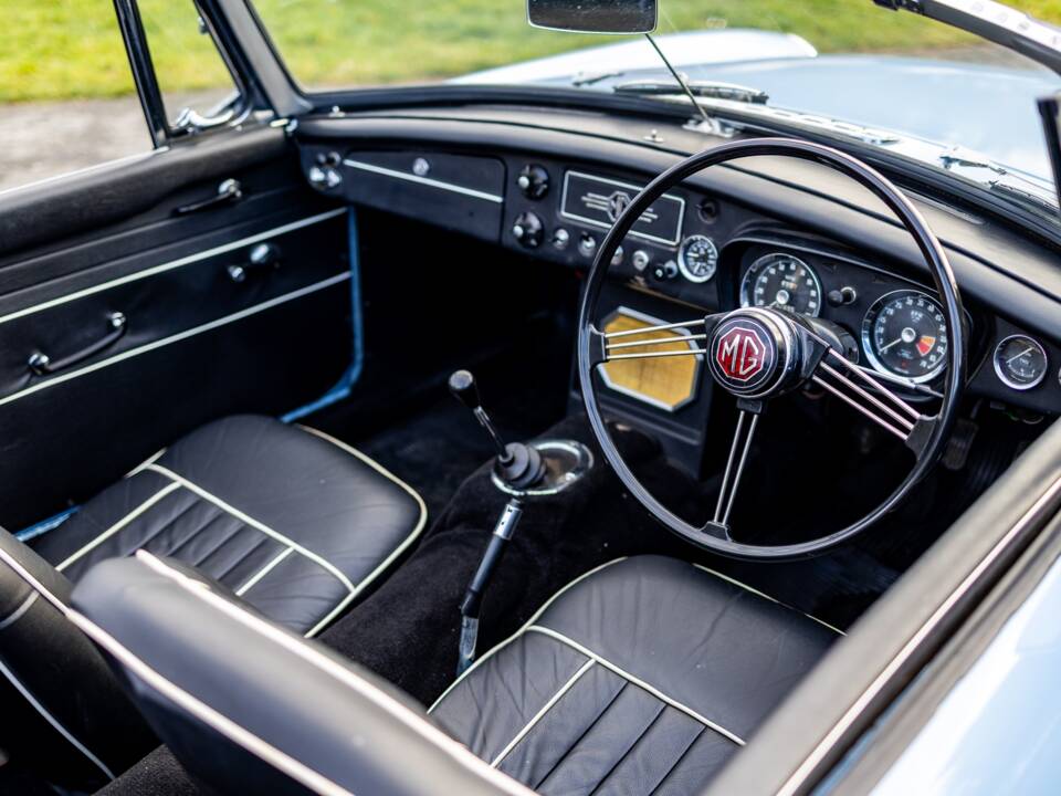 Bild 35/46 von MG MGB (1964)