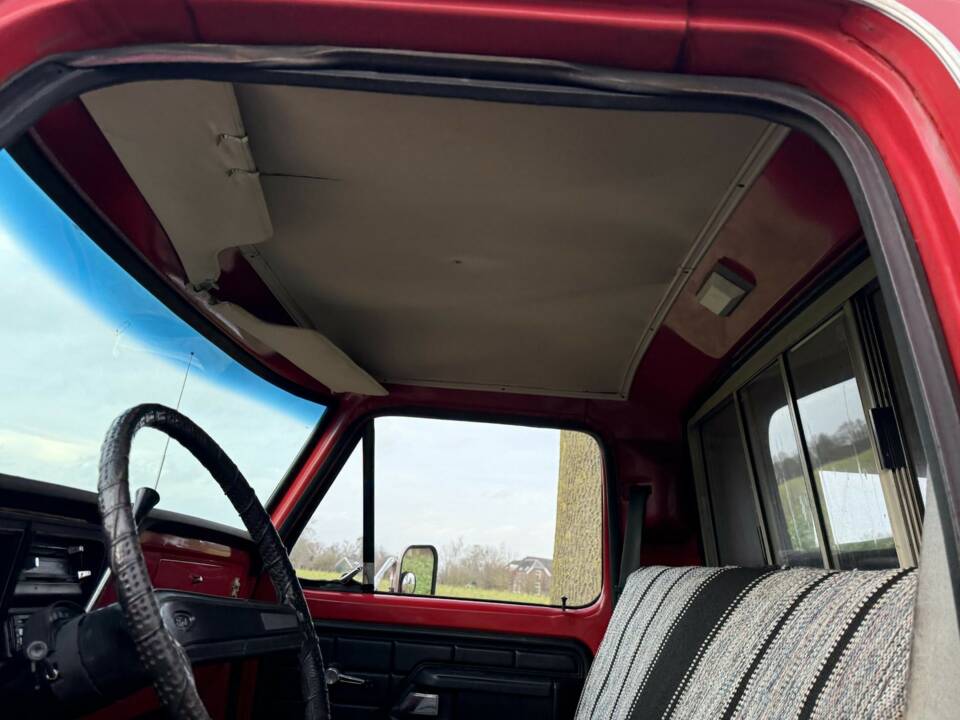 Image 10/18 de Ford F-250 (1976)