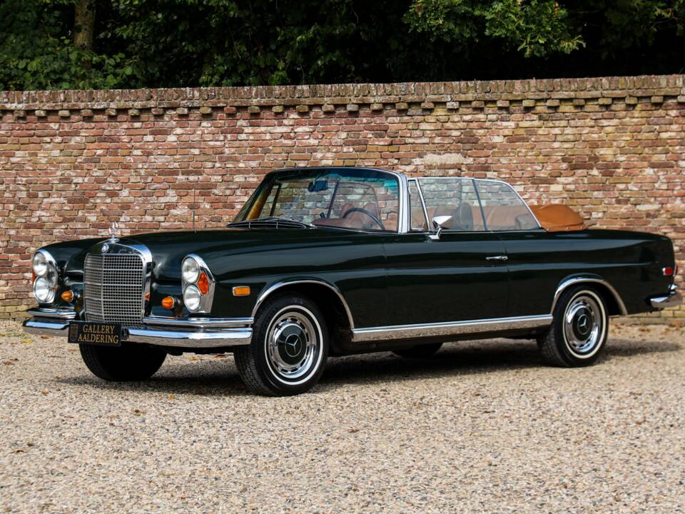 Afbeelding 21/50 van Mercedes-Benz 280 SE (1969)