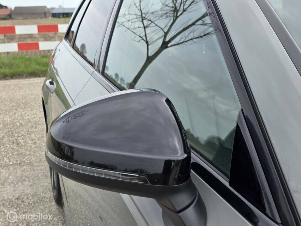 Image 19/38 of Audi A4 Avant 1.4 TFSI (2018)