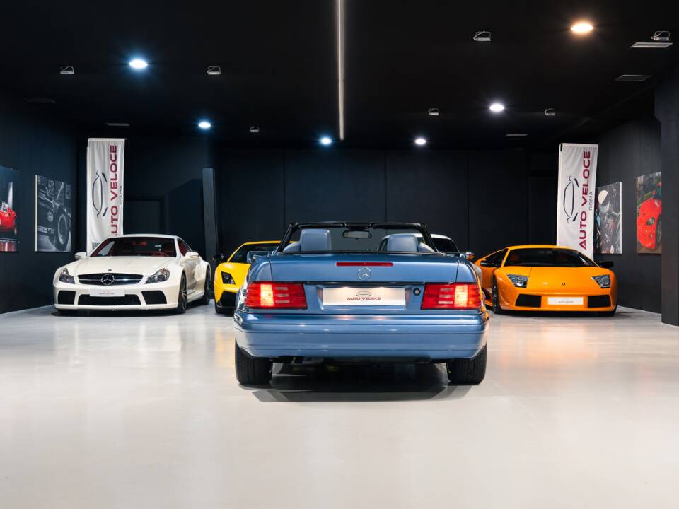 Image 7/35 of Mercedes-Benz SL 320 (1998)