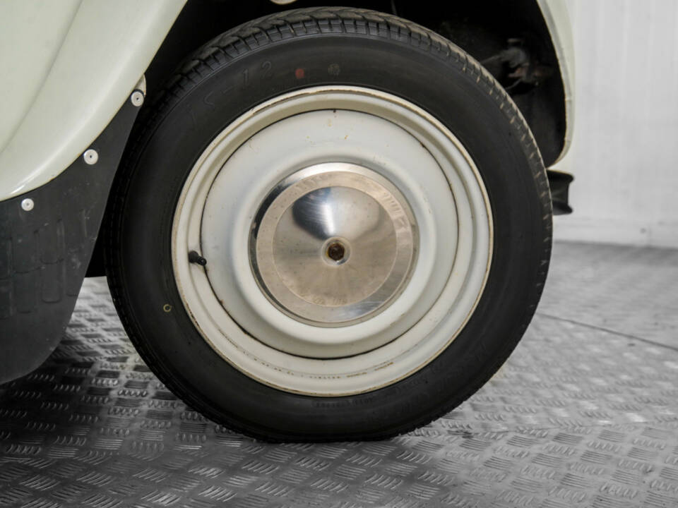 Image 41/50 de Citroën 2 CV 6 (1988)