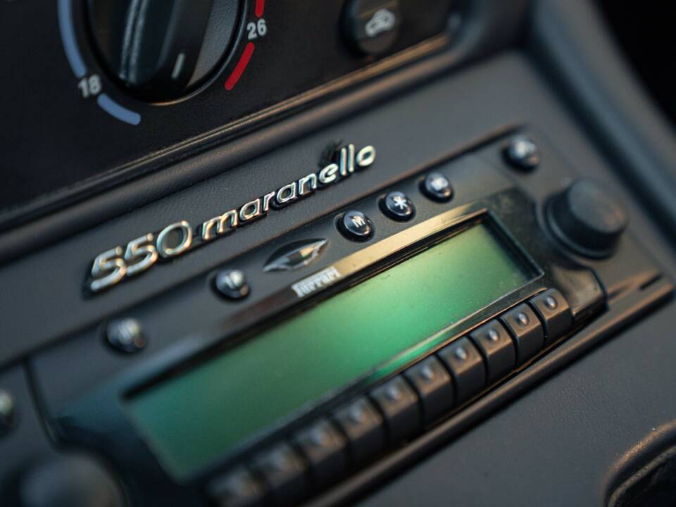 Bild 48/50 von Ferrari 550 Maranello (2001)