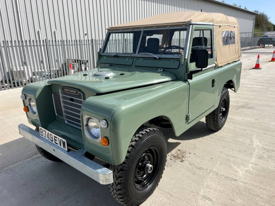 Bild 4/39 von Land Rover 88 (1984)