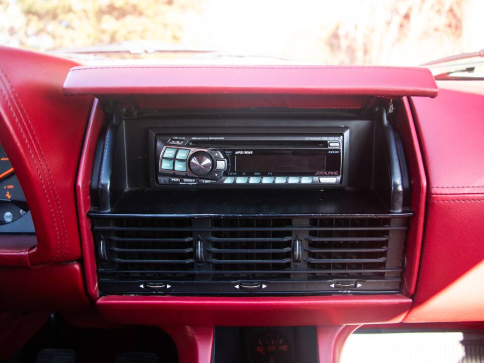 Image 44/46 of Ferrari Testarossa (1986)