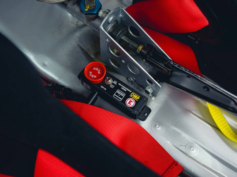 Image 47/56 de BMW M3 (1988)