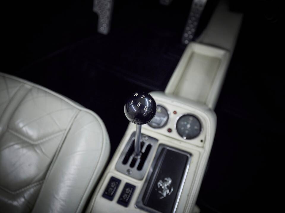 Bild 57/86 von Ferrari 308 GTSi (1982)
