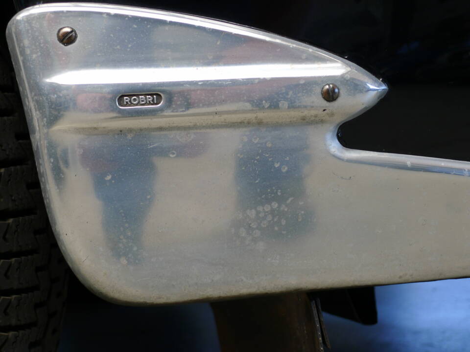 Bild 6/50 von Peugeot 203 C (1955)