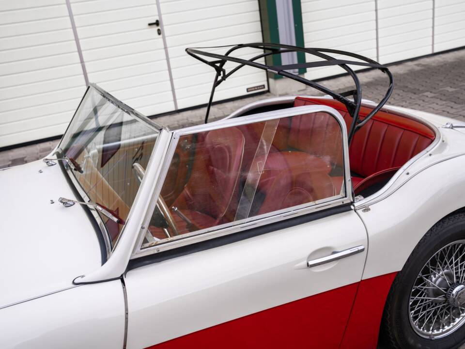 Image 62/72 de Austin-Healey 3000 Mk II (BJ7) (1962)
