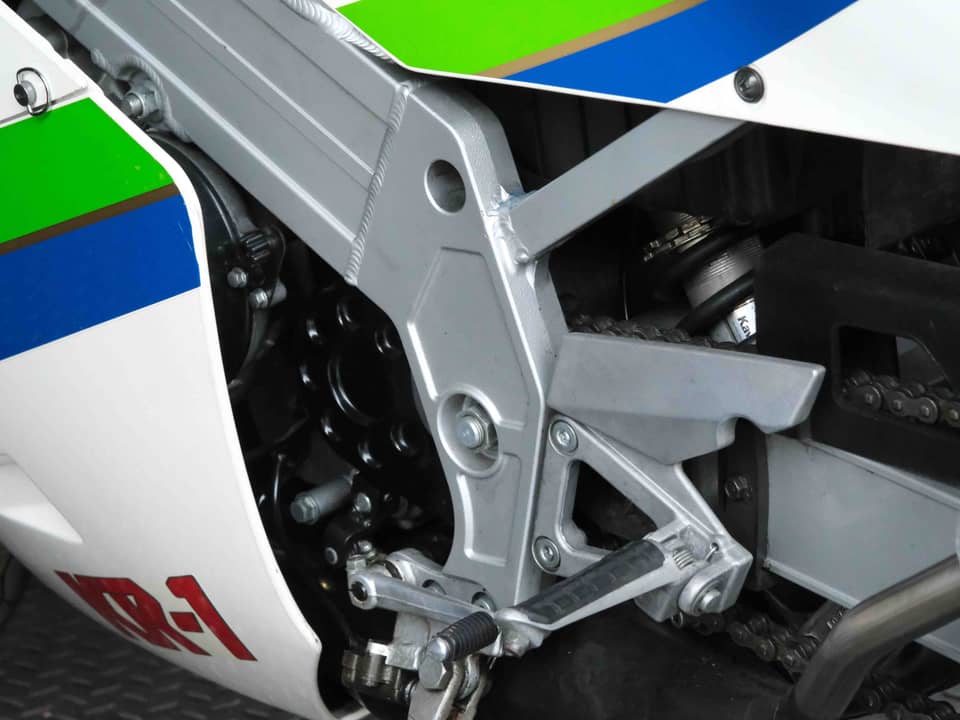 Immagine 18/71 di Kawasaki KR-1 (1989)