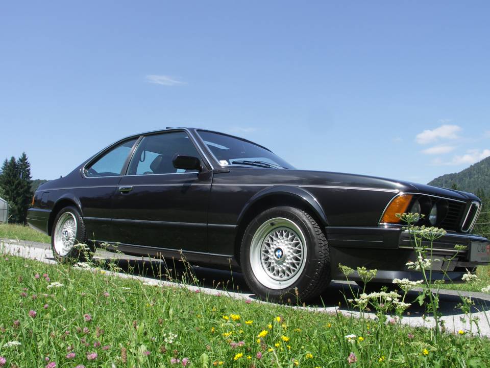 Bild 4/37 von BMW M 635 CSi (1988)