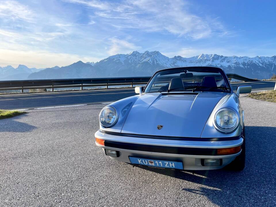 Bild 11/22 von Porsche 911 Carrera 3.2 (1987)