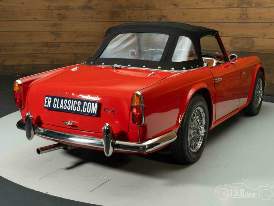 Image 12/19 de Triumph TR 4 (1964)