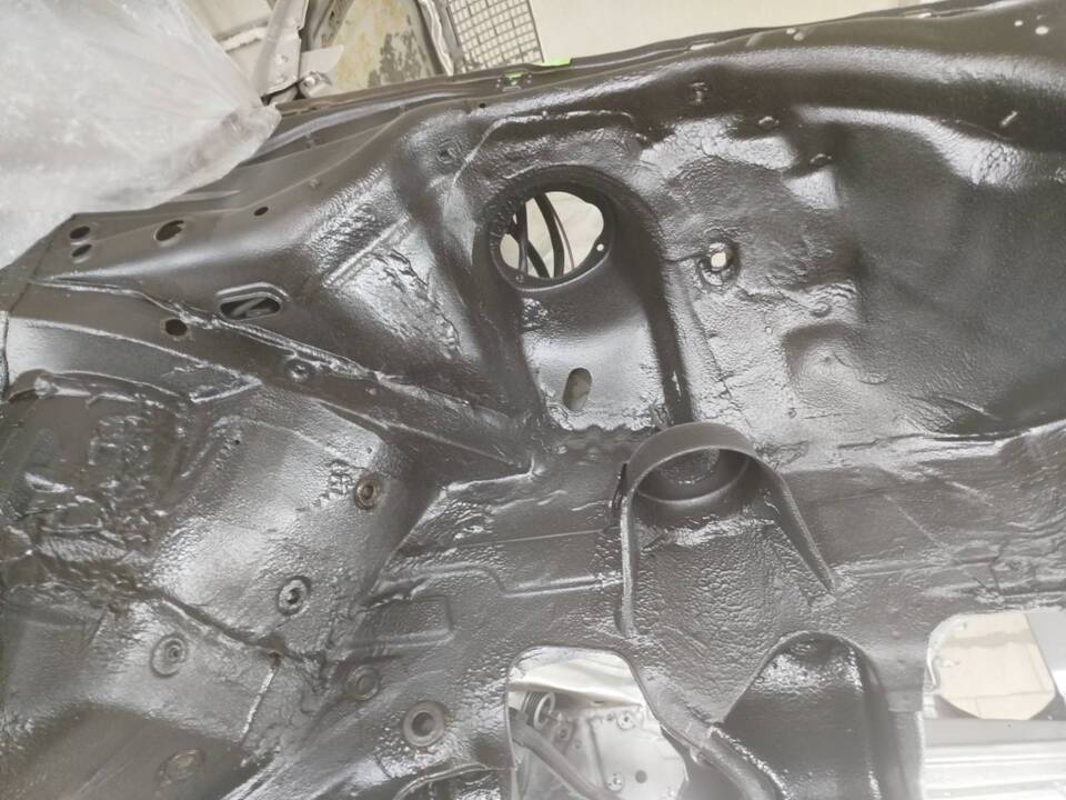 Image 20/32 de Mercedes-Benz E 320 "Final Edition" (1997)