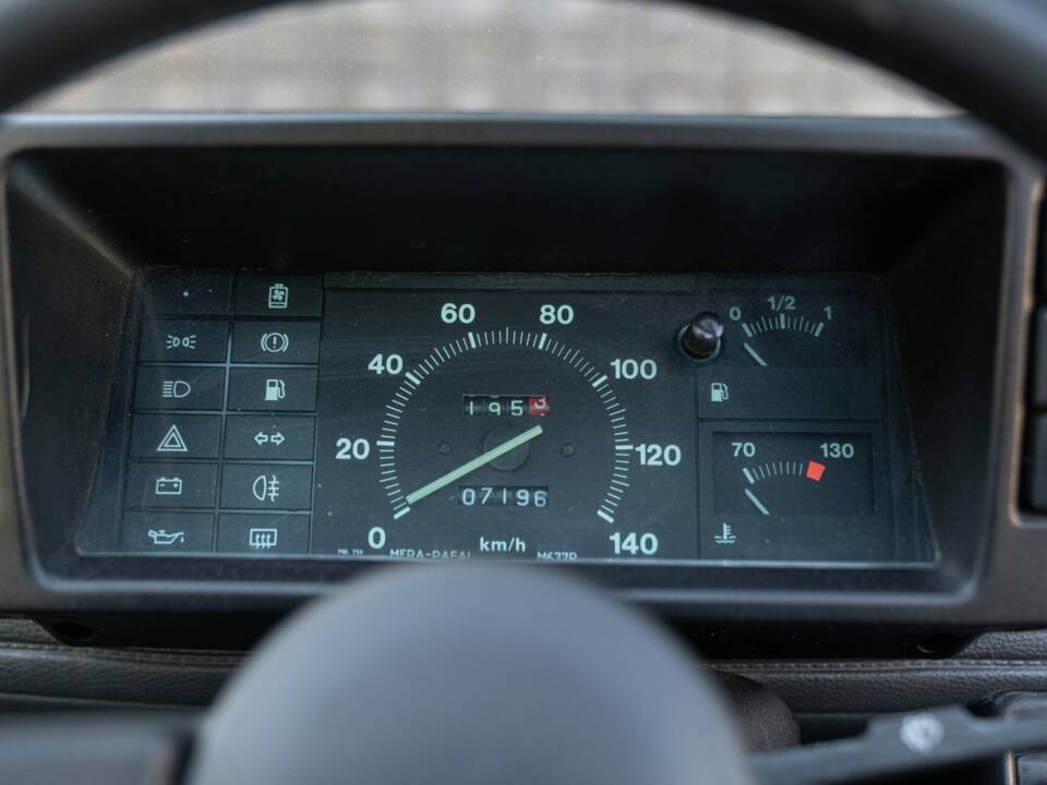 Image 45/50 de FIAT 126 Pop 2000 (1992)