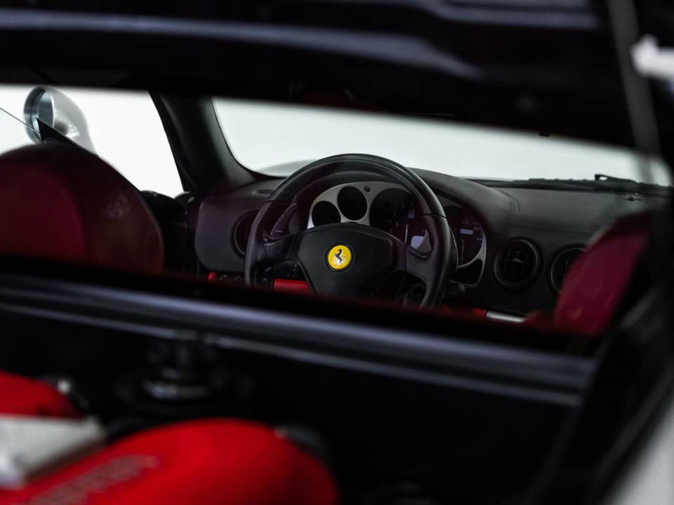 Afbeelding 21/25 van Ferrari 360 Modena (2001)