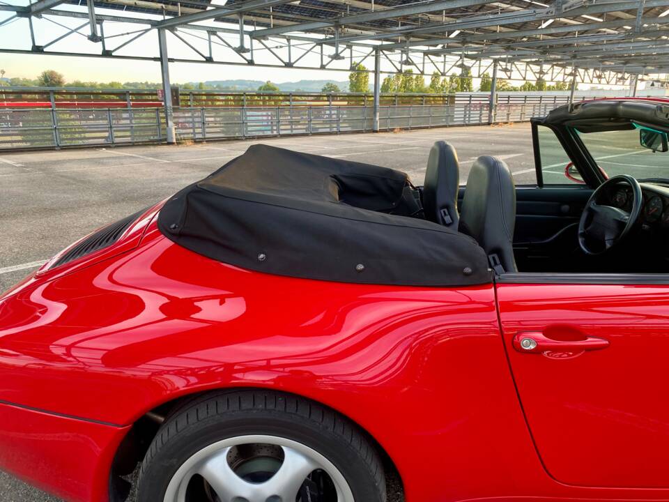 Bild 33/44 von Porsche 911 Carrera (1994)