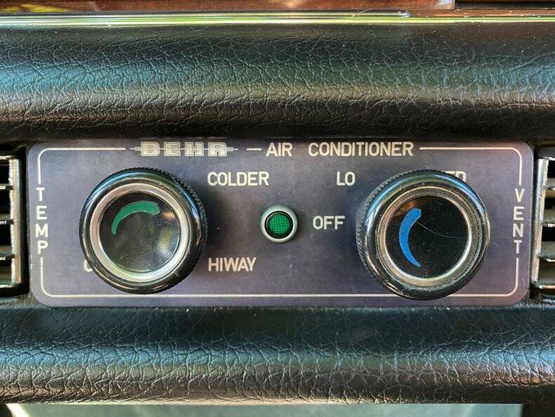 Imagen 30/50 de Mercedes-Benz 300 SEL 6.3 (1971)