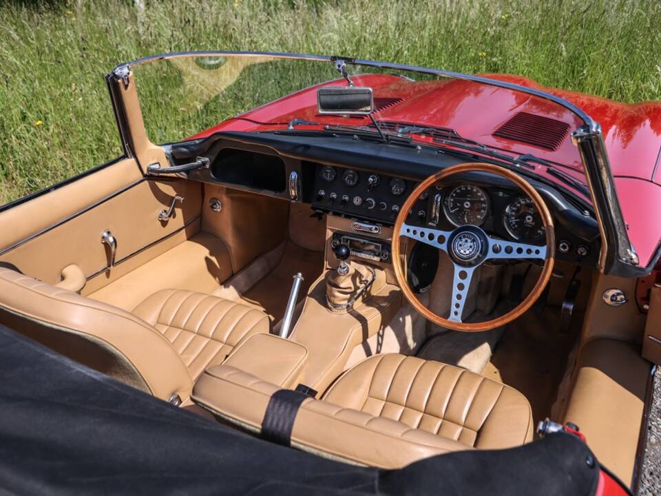 Bild 8/24 von Jaguar E-Type 4.2 (1965)