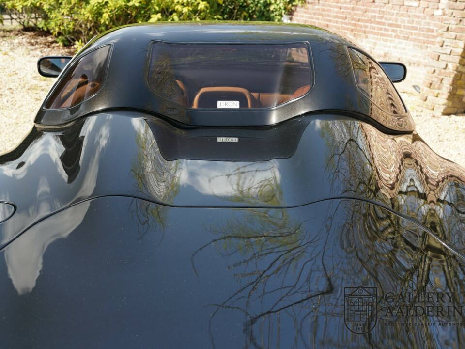 Immagine 11/50 di Aston Martin DB AR1 (2004)