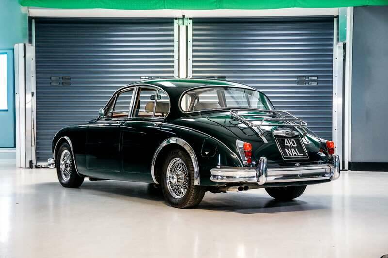 Image 4/24 de Jaguar Mk II 3.8 (1962)