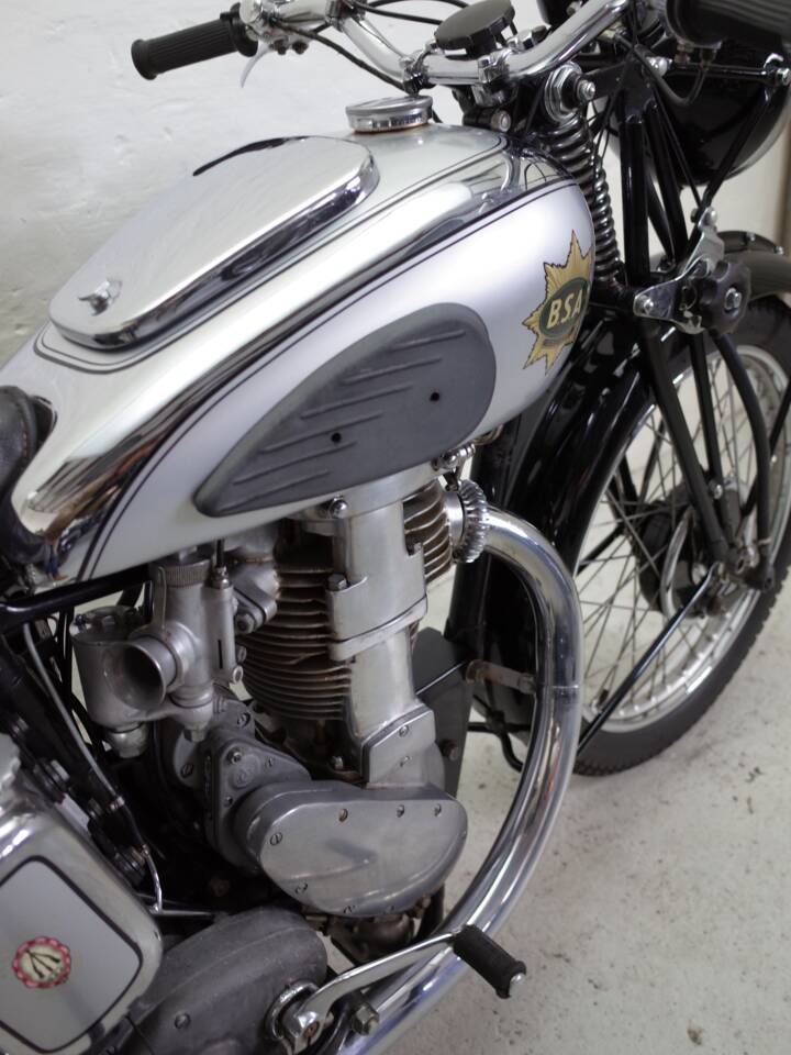 Immagine 10/24 di BSA M 24 Gold Star (1938)