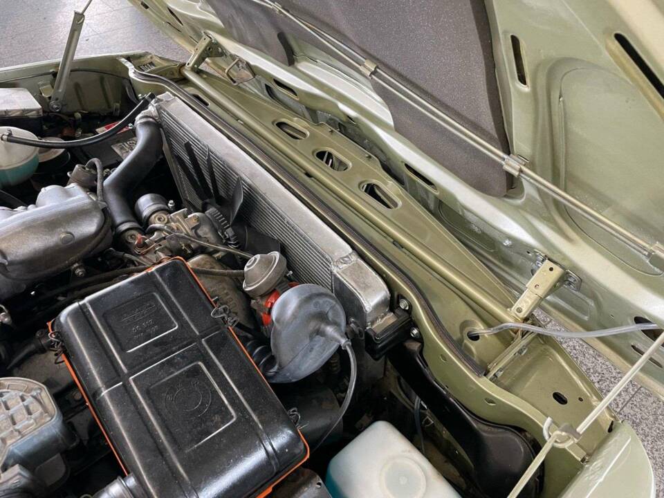 Afbeelding 18/20 van BMW 528i (1979)