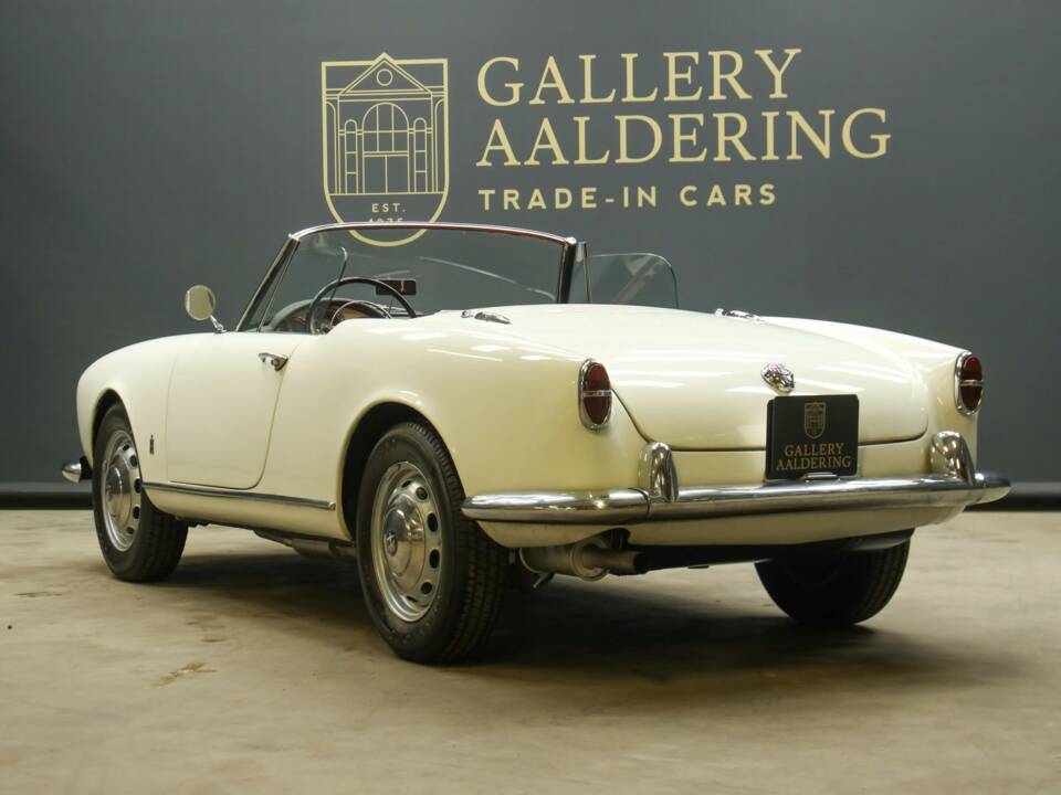 Bild 41/50 von Alfa Romeo Giulietta Spider (1957)