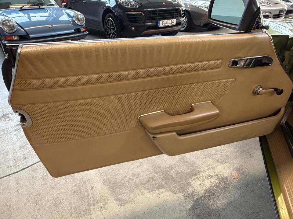 Image 14/48 of Mercedes-Benz 350 SL (1979)