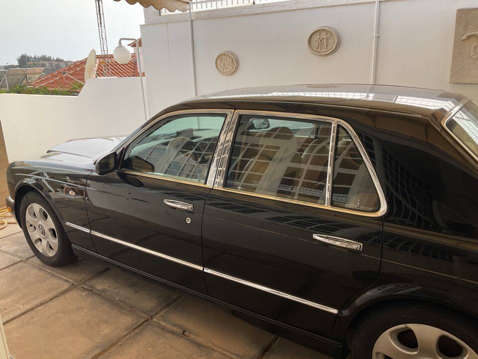 Bild 5/31 von Bentley Arnage Red Label (2000)