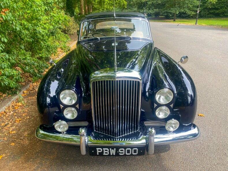 Image 30/50 de Bentley S 2 Continental (1960)