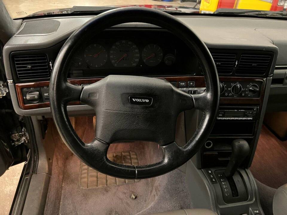 Immagine 8/20 di Volvo 960 3.0i (1996)