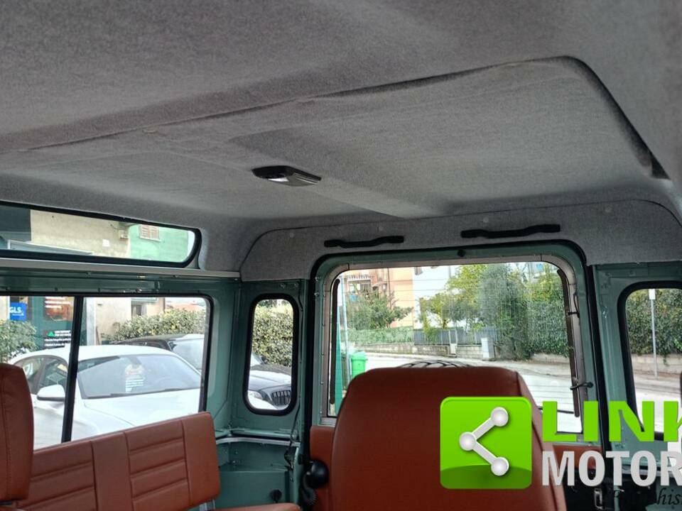 Afbeelding 9/10 van Land Rover Defender 90 (1998)